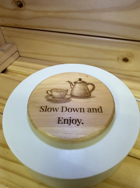 Sirotez. Détendez-vous. Recommencez. Sous-verres en bois (lot de 4)