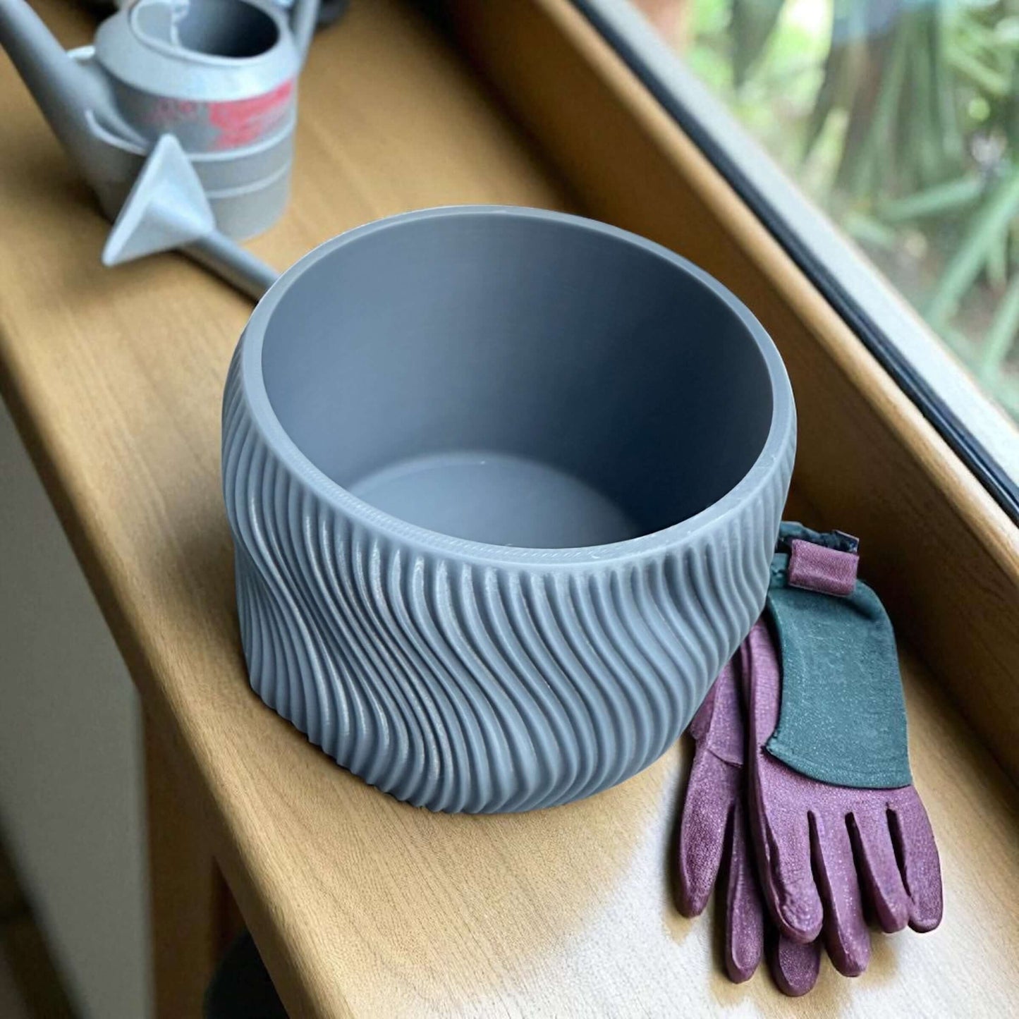 Modern Wave Planter β 3D Printed Plant Pot by Charles Regaud Design