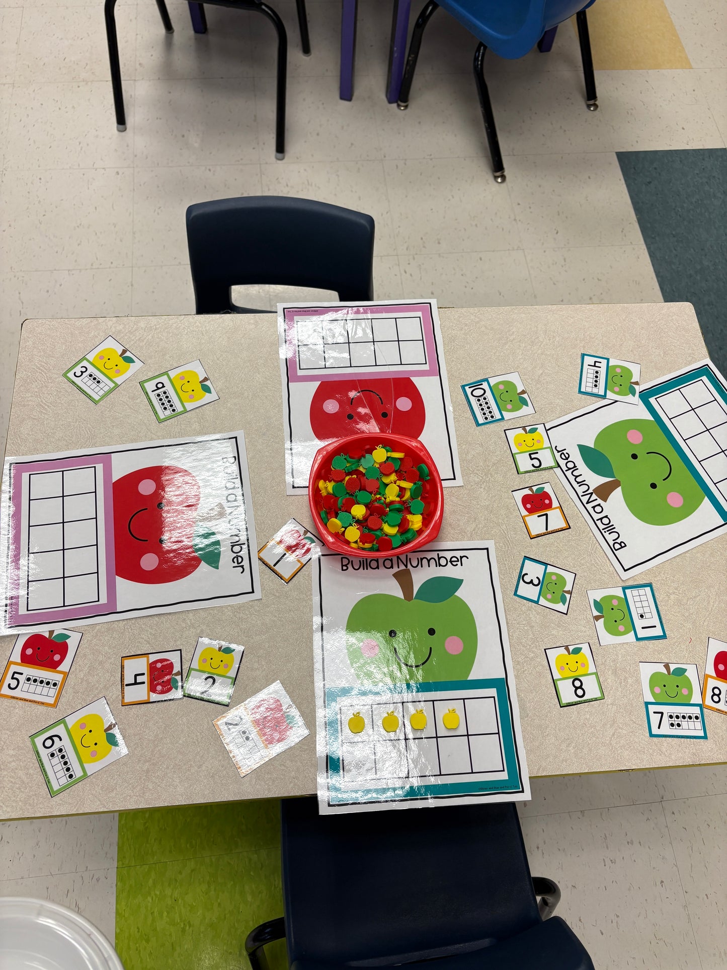 Apple Classroom Manipulatives – Pack of 50