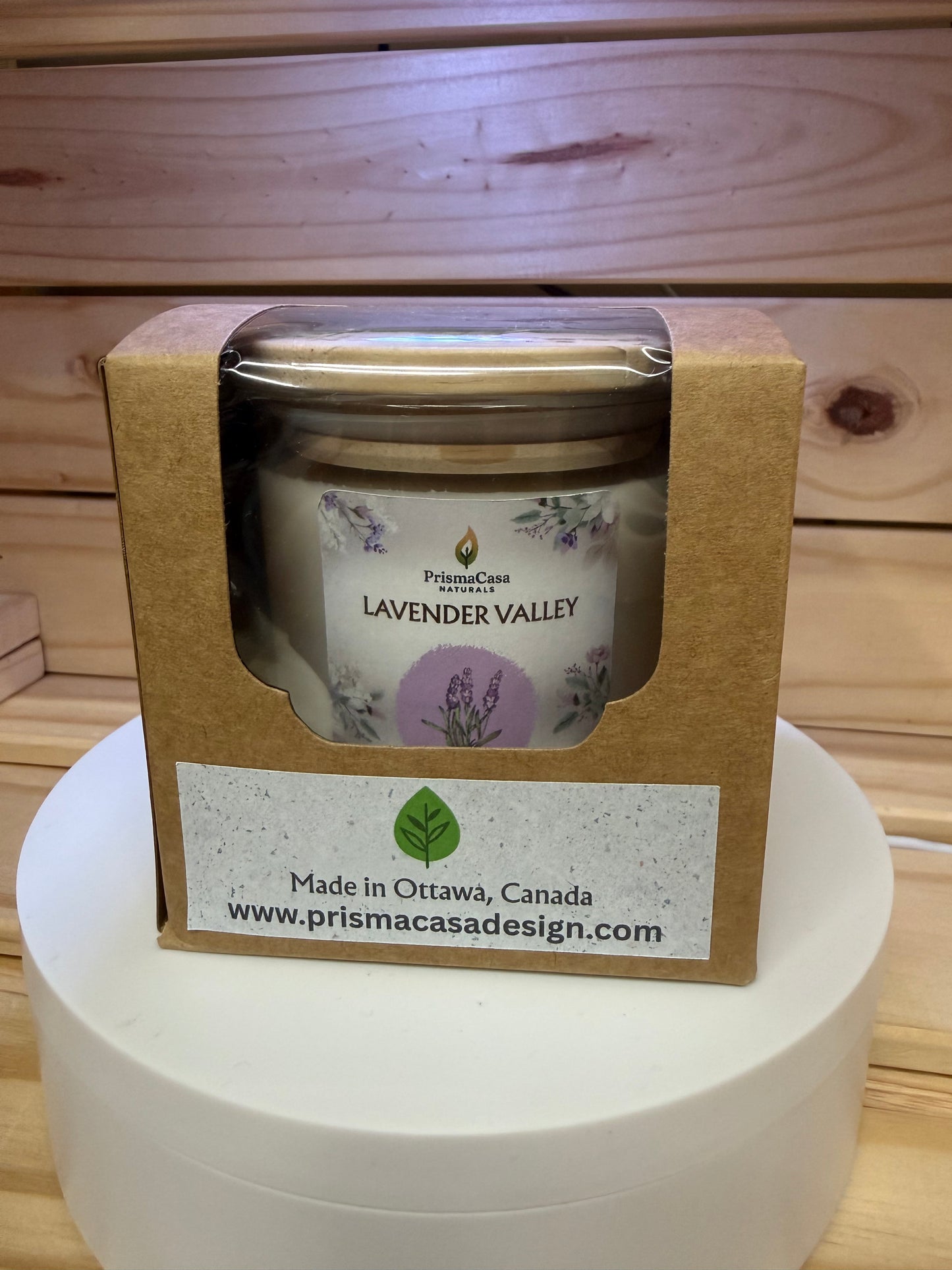 Premium Wodden Wick Candle - Lavender Valley