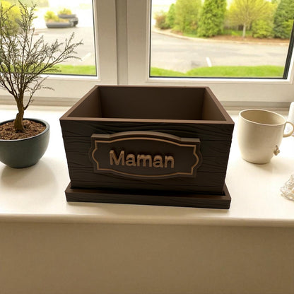Personalized Wooden-Style Planter with Custom Message Sign